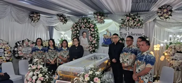 Sampaikan Dukacita, Sekretariat DPRD Sulut Beri Penguatan Moral Untuk Keluarga Rhesa Waworuntu